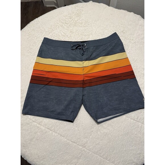 O'Neill Other - O'Neill Hyperfreak Boardshorts Swim Trunks Men  Size 38 Multi-Color Surf Beach !